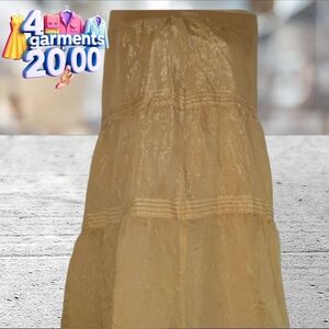 Beautiful apostrophe full skirt size 14